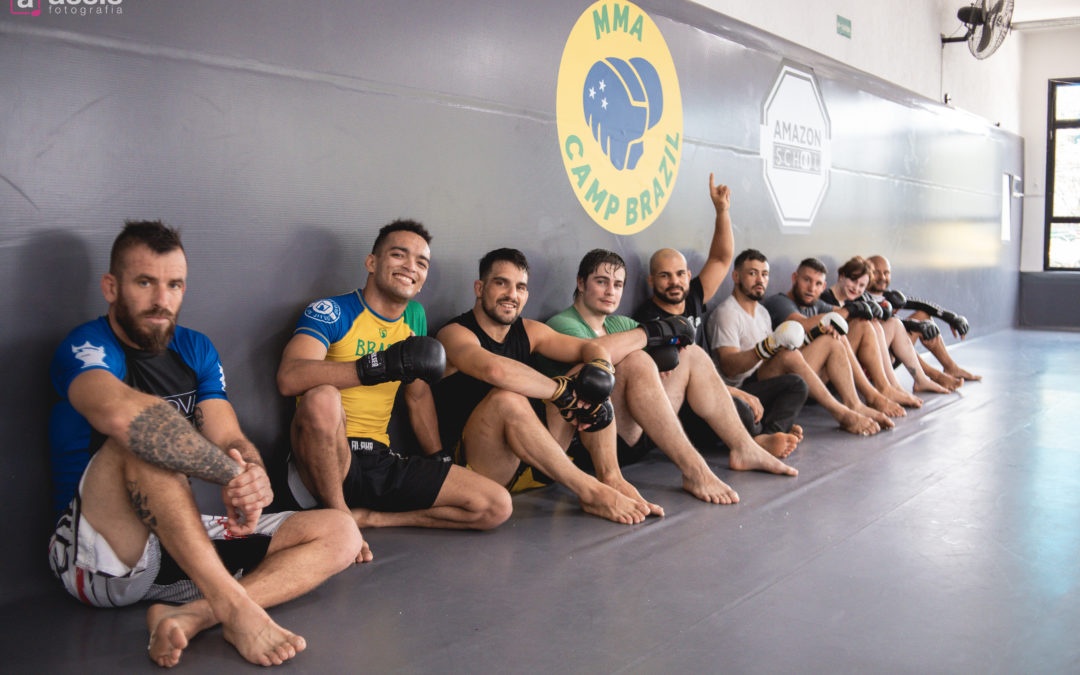 Progresser en MMA et/ou en Jiu-Jitsu grâce aux professeurs du MMA Camp Brazil.